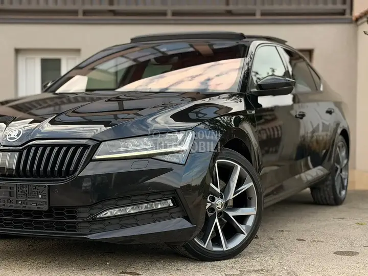 Skoda Superb 2021 photo 2