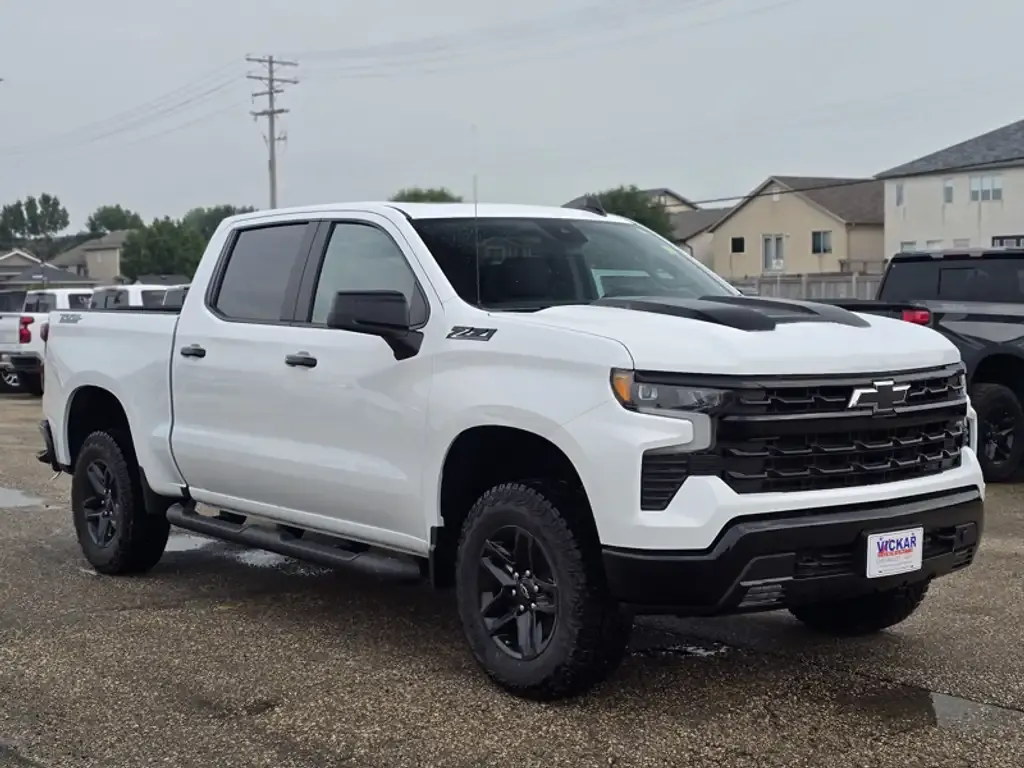 Chevrolet Silverado 1500 2026 photo 3