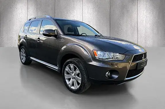 Mitsubishi Outlander 2010 photo 3