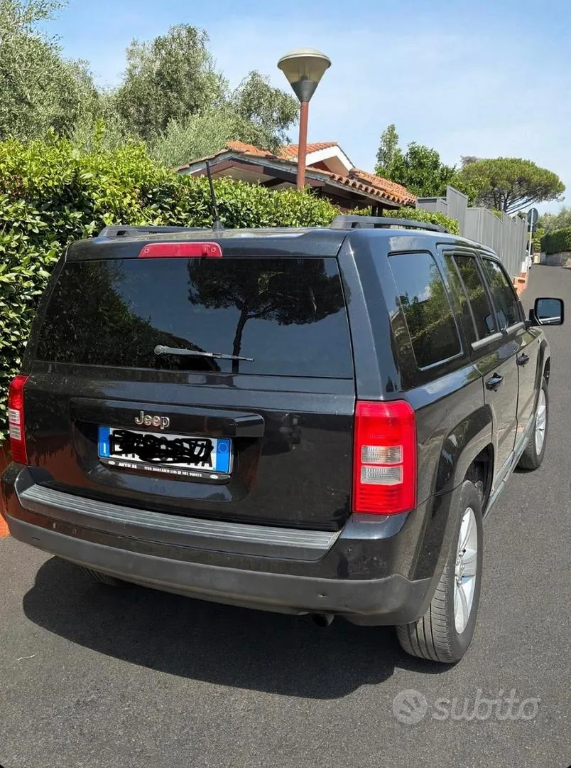 Jeep Patriot 2011 photo 3