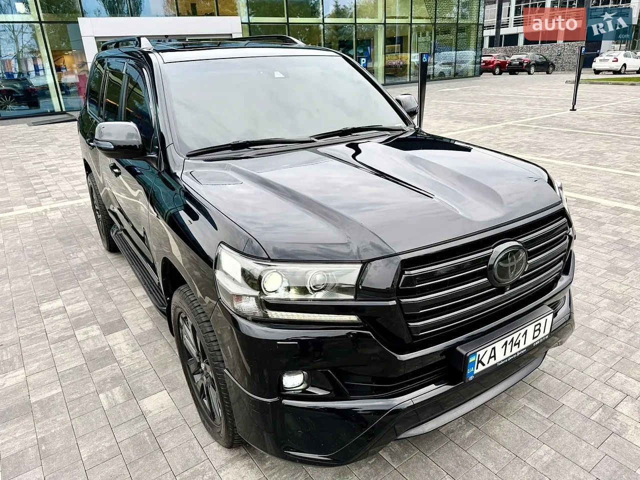 Toyota Land Cruiser 2017 photo 2