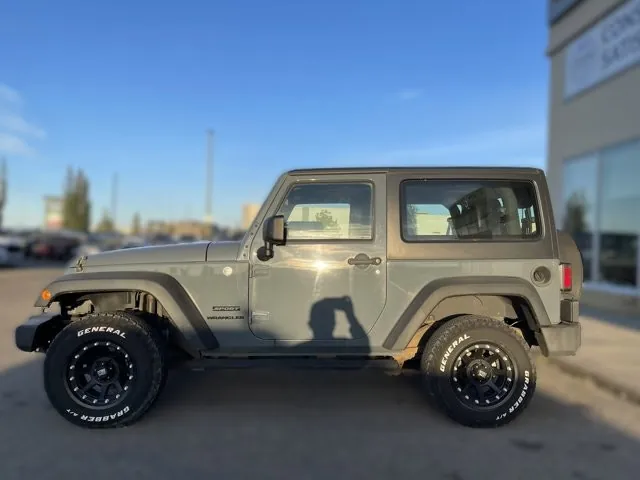 Jeep Wrangler 2014 photo 2