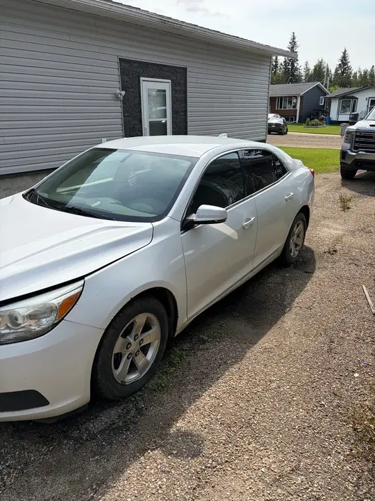 Chevrolet Malibu 2015 photo 3