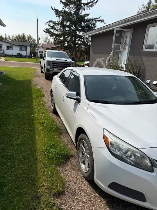 Chevrolet Malibu 2015 photo 2