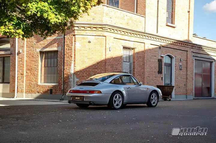 Porsche 911 1996 photo 3