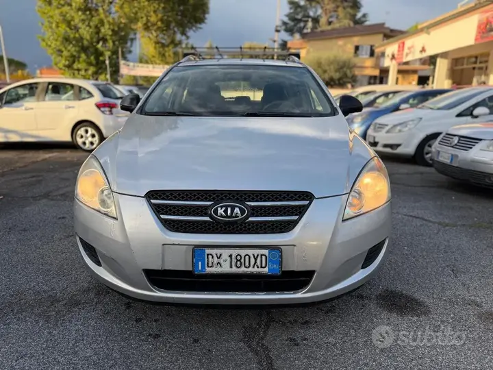 Kia Ceed 2009 photo 2