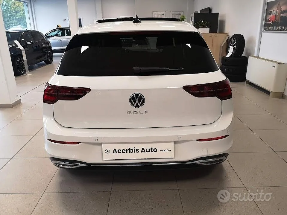 Volkswagen Golf 2023 photo 5