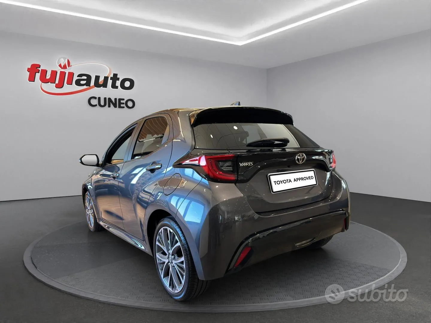 Toyota Yaris 2024 photo 3