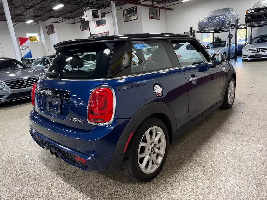 Mini 3 Door 2015 photo 5