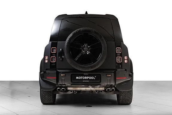Land Rover Defender 110 2023 photo 5