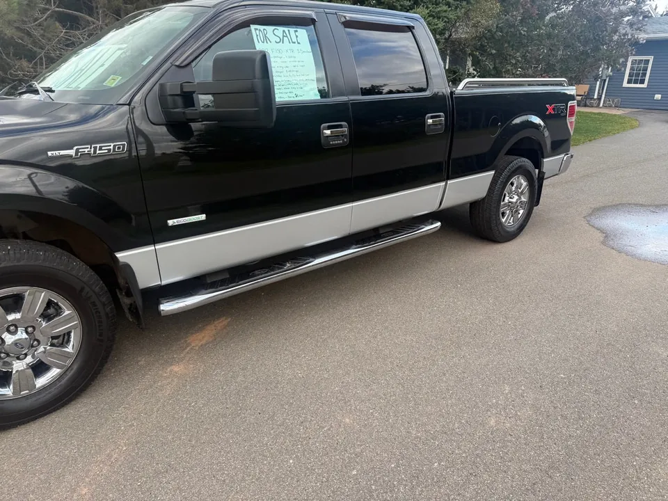 Ford F-150 2012 photo 2