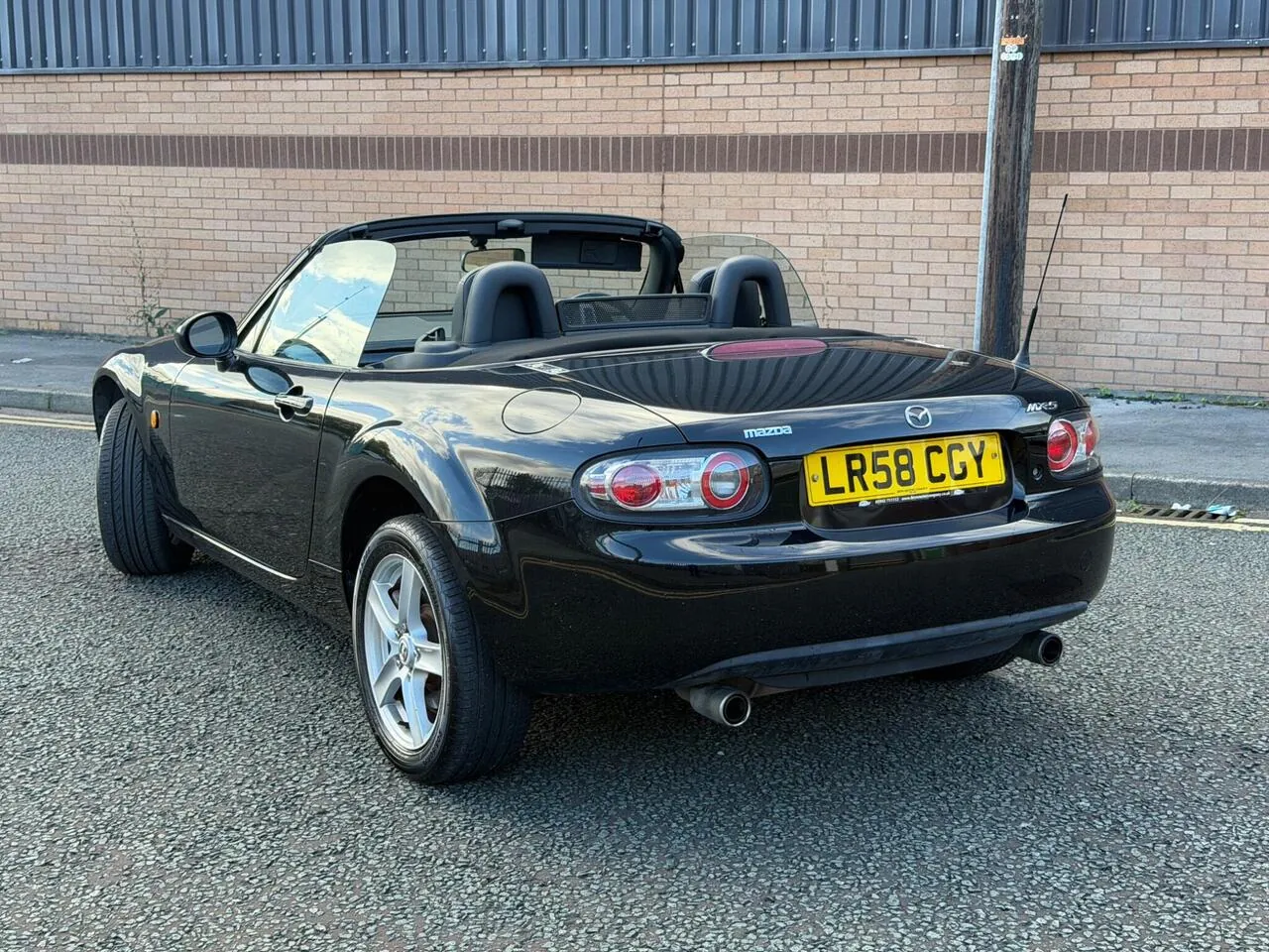 Mazda Mx-5 2008 photo 3