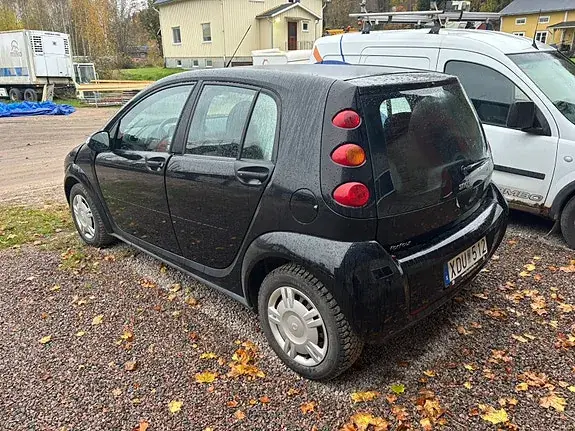 Smart Forfour 2005 photo 2