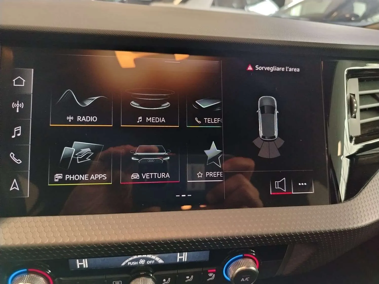Audi A1 2025 photo 3