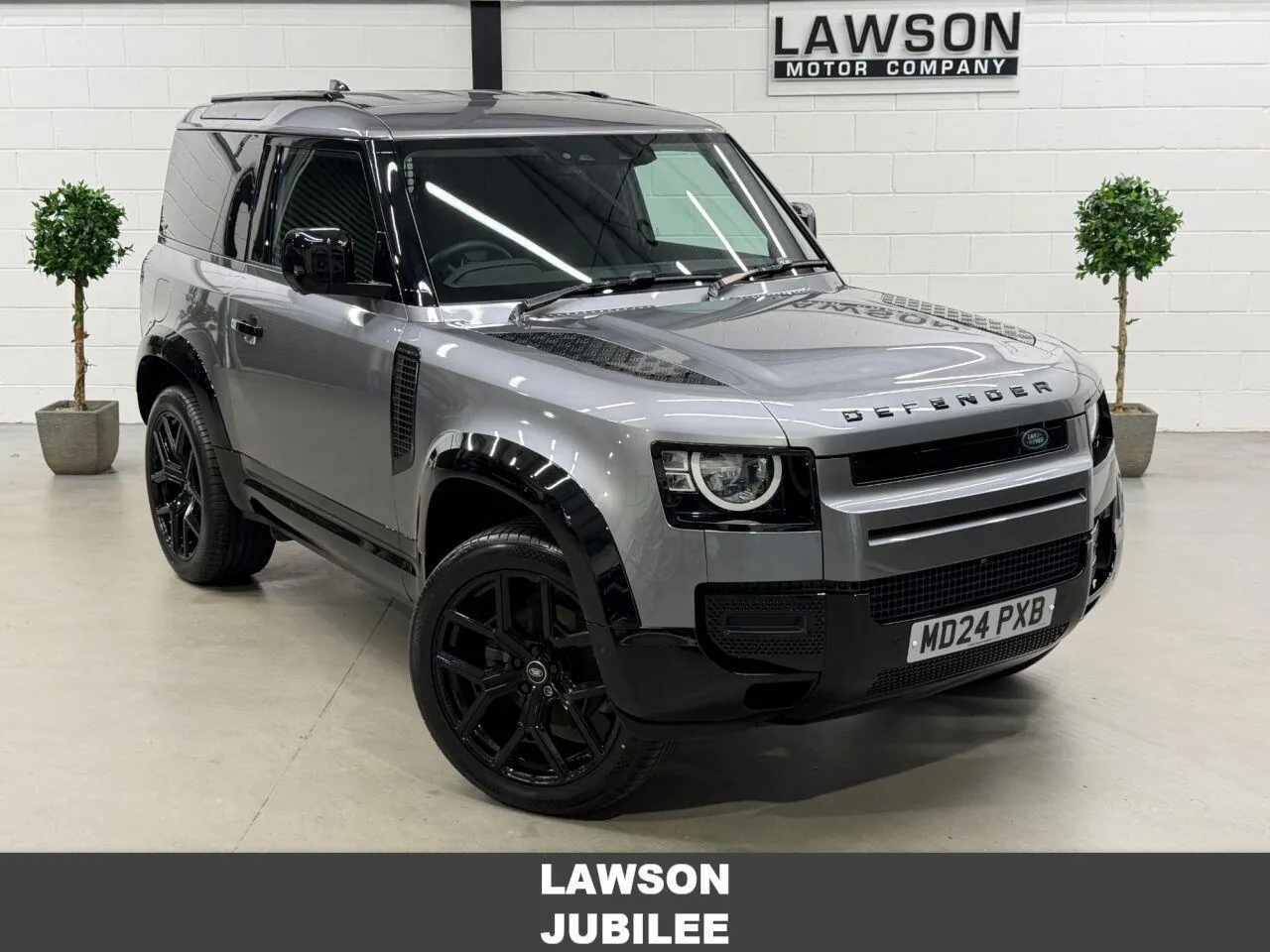 Land Rover Defender 90