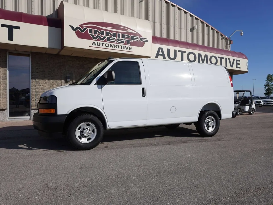 Chevrolet Express 2025 photo 3