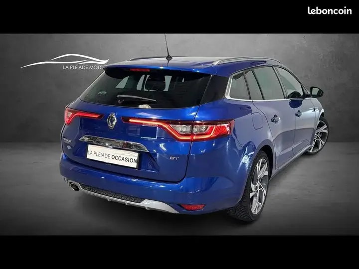 Renault Megane 2018 photo 2