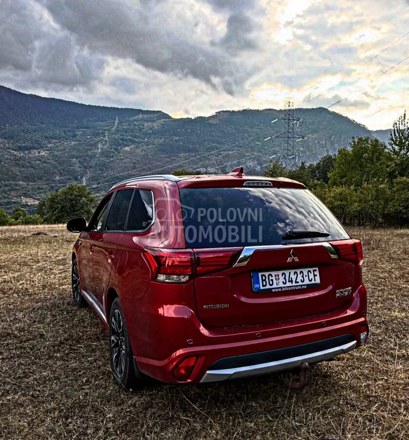 Mitsubishi Outlander 2016 photo 5