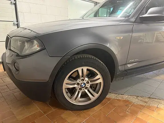 BMW X3 2009 photo 2