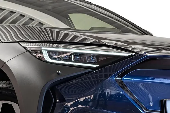 Subaru Solterra 2025 photo 2