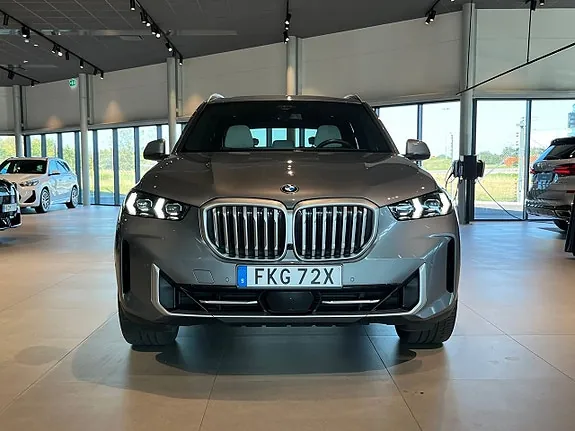 BMW X5 2024 photo 2