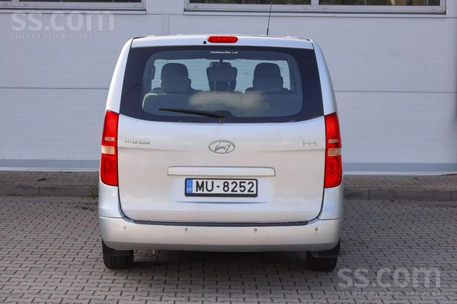 Hyundai H1 2010 photo 5