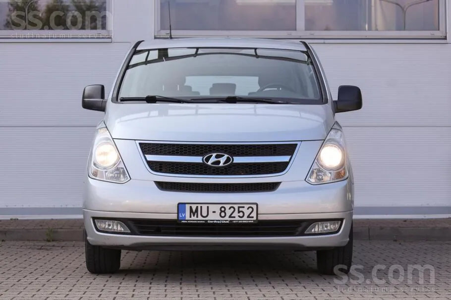 Hyundai H1 2010 photo 2