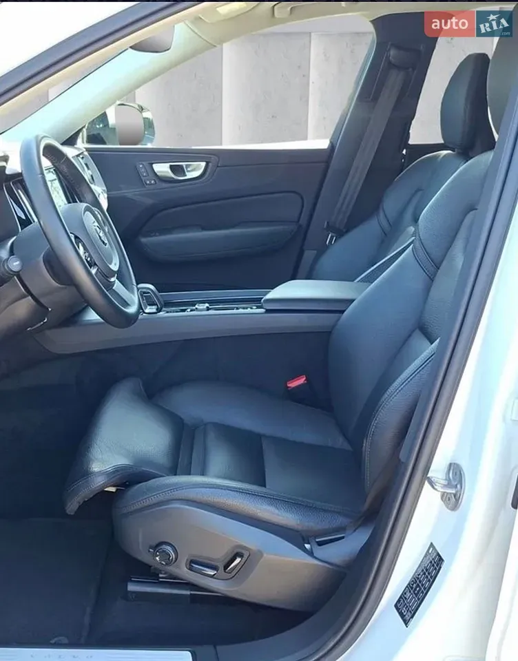 Volvo Xc60 2024 photo 4