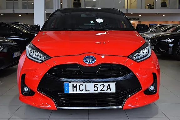 Toyota Yaris 2021 photo 2