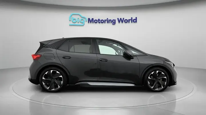 Cupra Born 2024 photo 5