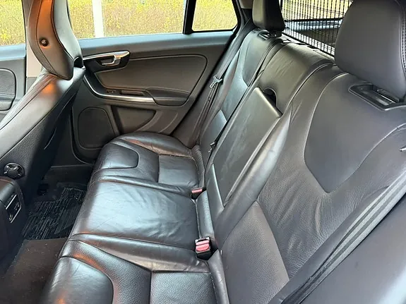 Volvo V60 2012 photo 5