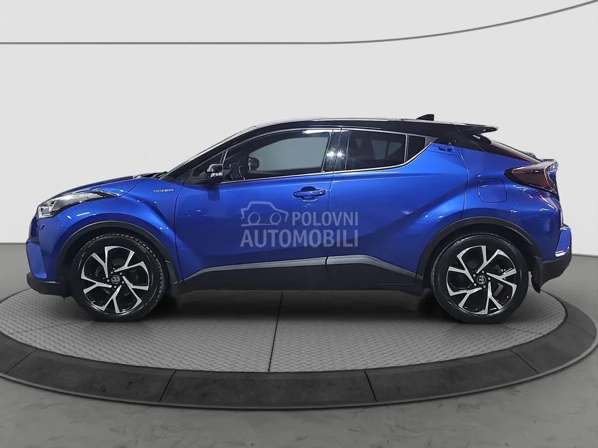 Toyota C-Hr 2017 photo 2