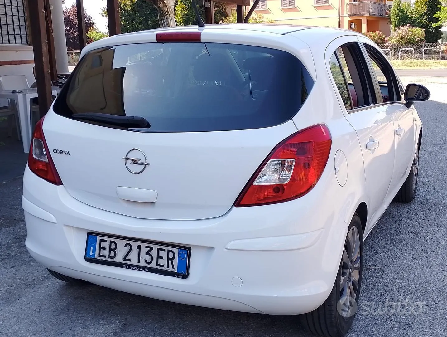 Opel Corsa 2010 photo 4