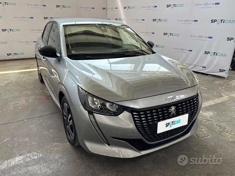 Peugeot 208 2022 photo 5
