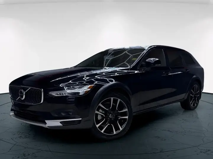 Volvo V90 Cross Country