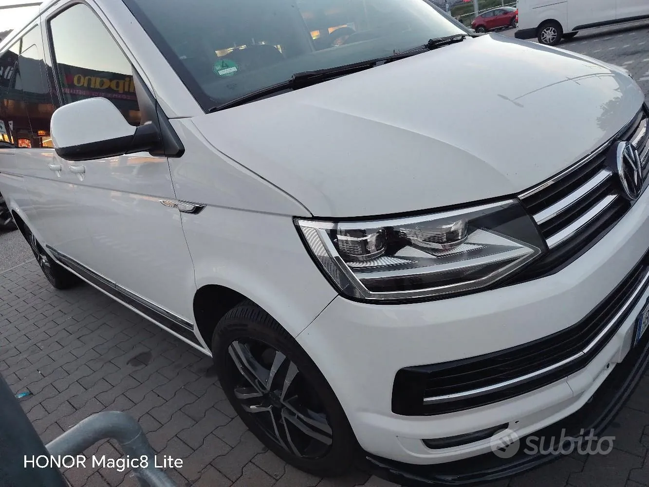 Volkswagen Caravelle