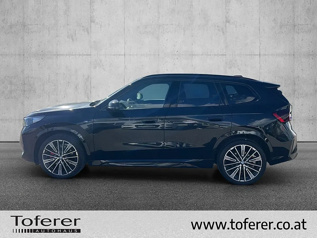 BMW X1 2023 photo 3