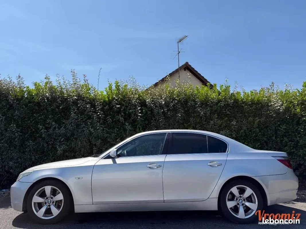 BMW Série 5 2004 photo 5