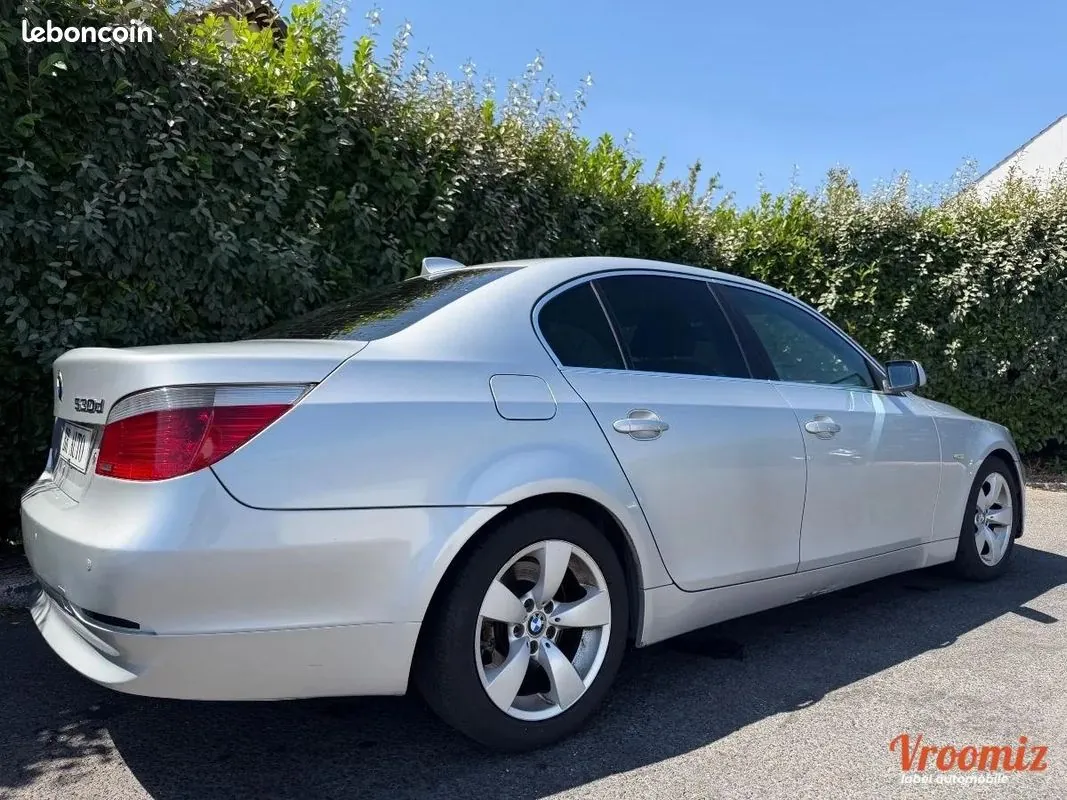 BMW Série 5 2004 photo 4