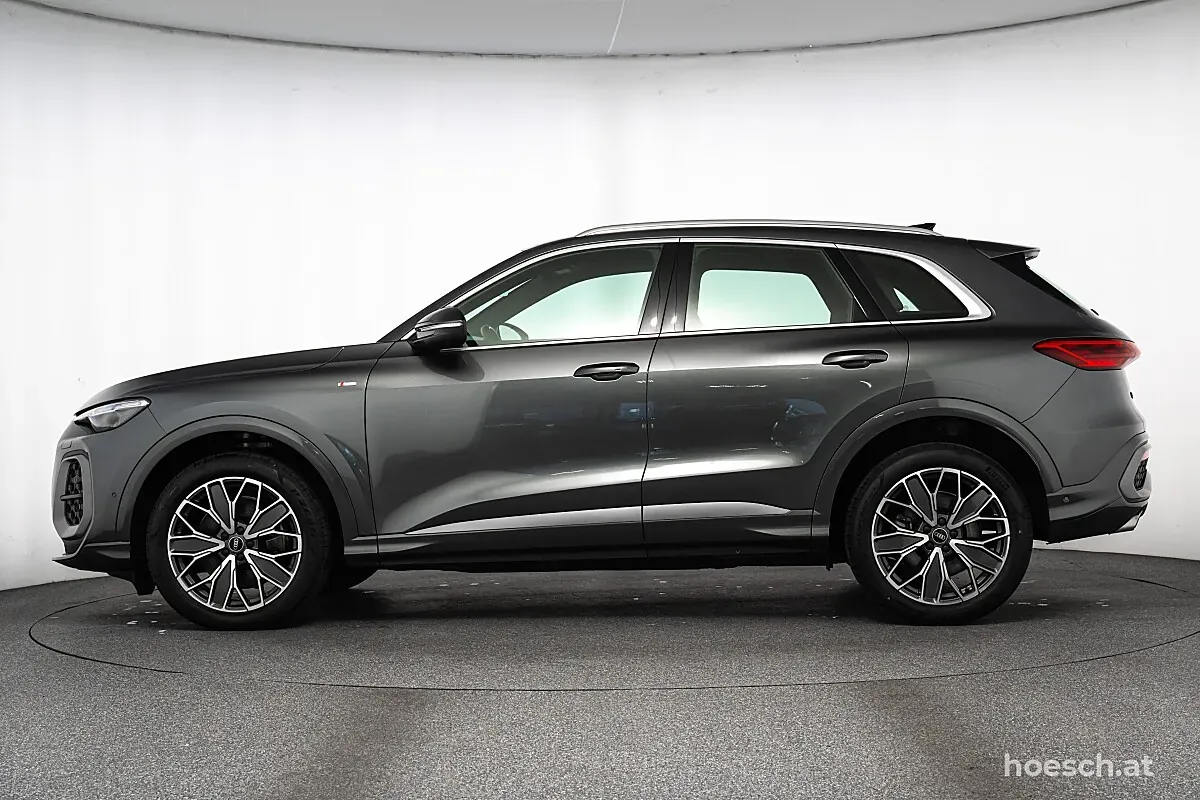 Audi Q5 2025 photo 3
