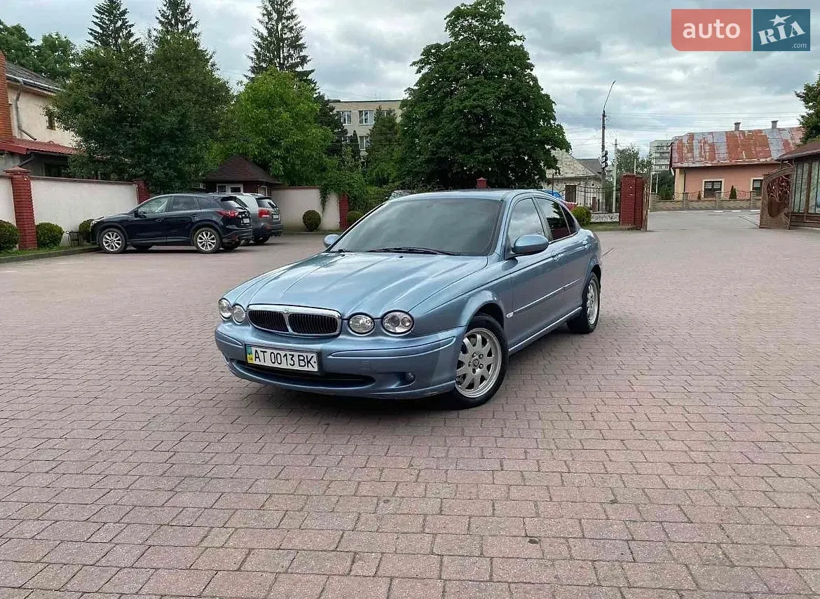 Jaguar X-Type