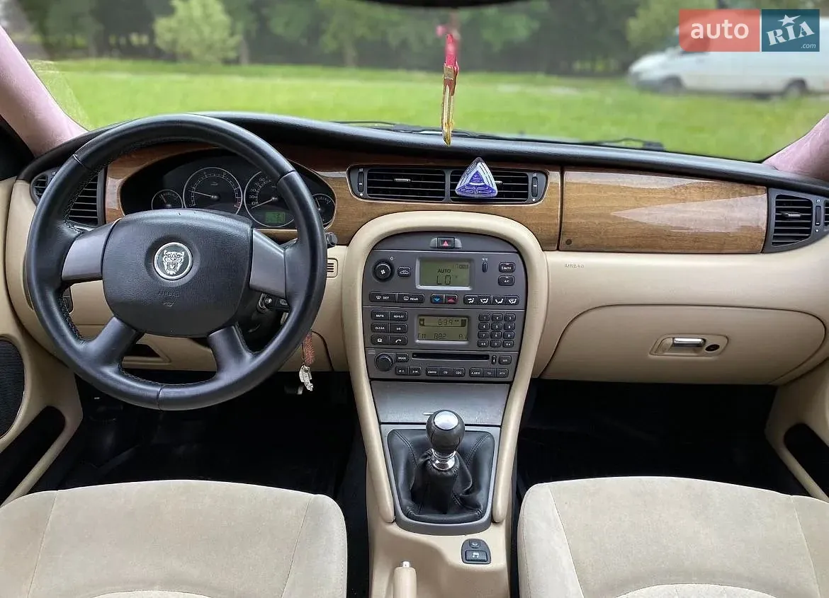 Jaguar X-Type 2004 photo 5