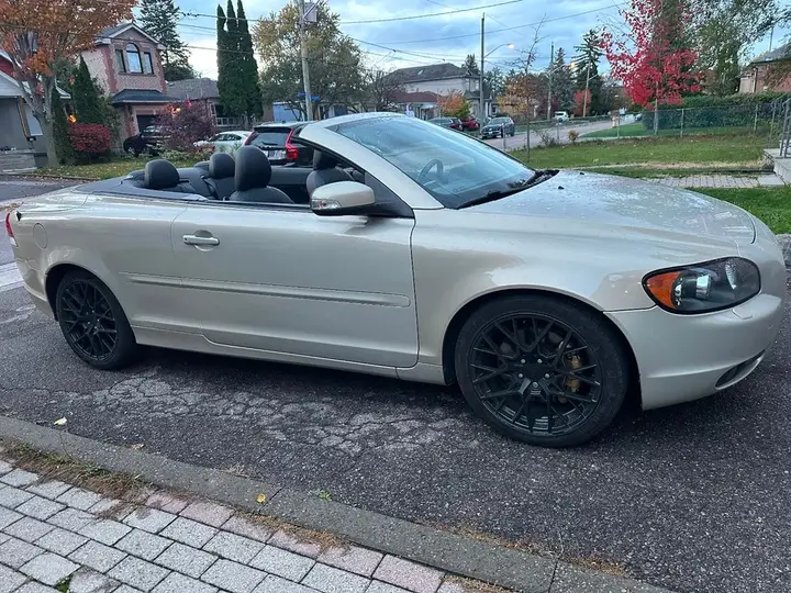 Volvo C70 2008 photo 3