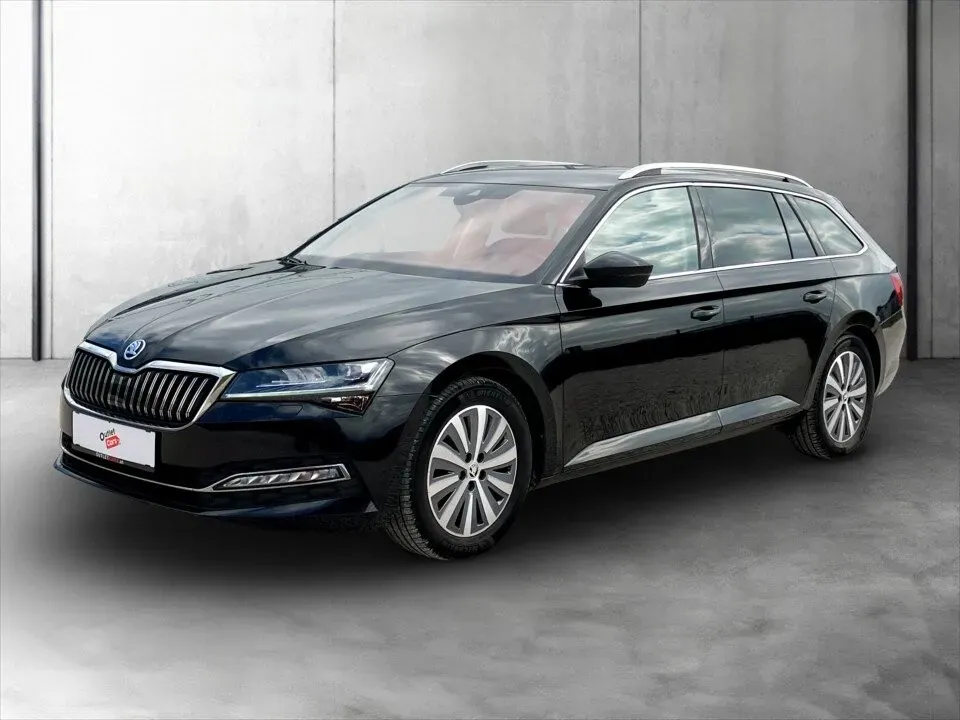 Skoda Superb 2021 photo 2