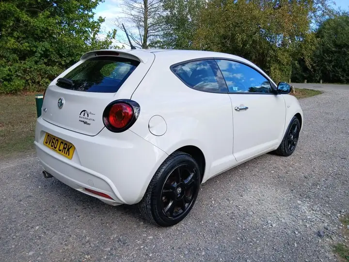 Alfa Romeo Mito 2010 photo 3