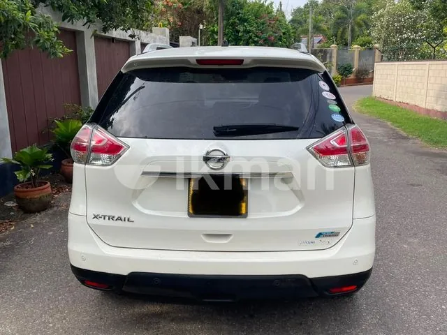 Nissan X-Trail 2015 photo 2