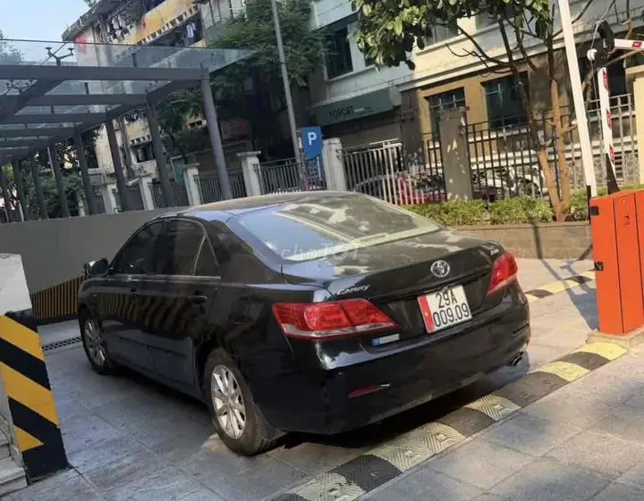 Toyota Camry 2010 photo 2