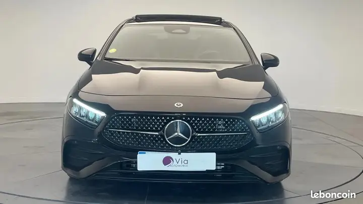 Mercedes-Benz A-Class 2023 photo 2