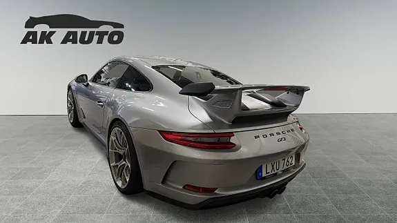 Porsche 911 Gt3 2018 photo 2