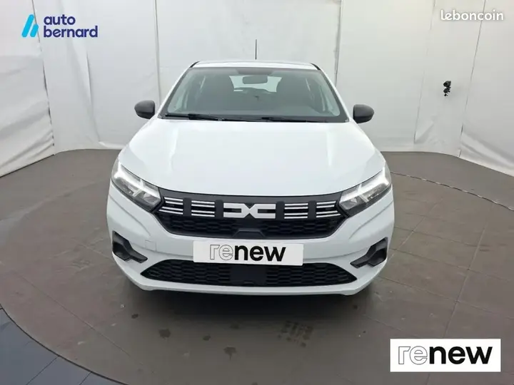 Dacia Sandero 2023 photo 2